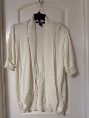 89th & Madison Cream Open-Front Short-Sleeve Cardigan